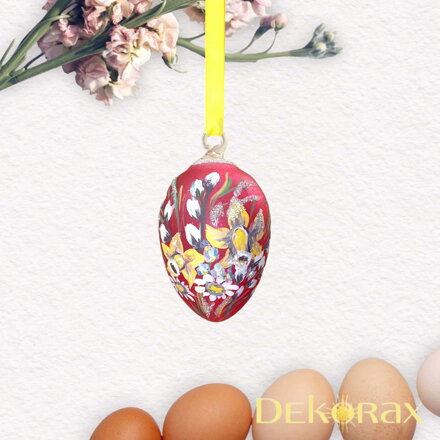 Skleněné ručně malované velikonoční vajíčko k zavěšení červené s narcisy